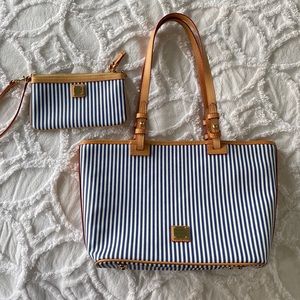 Dooney & Bourke Purse & matching Wristlet